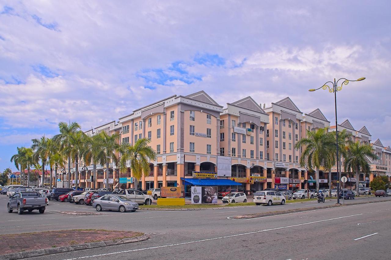 Aa Residen Luxury Condo Homestay 18Mins Walk Tanjung Aru Beach & Golf Course, Not Beach Side Resort Kota Kinabalu Exterior foto