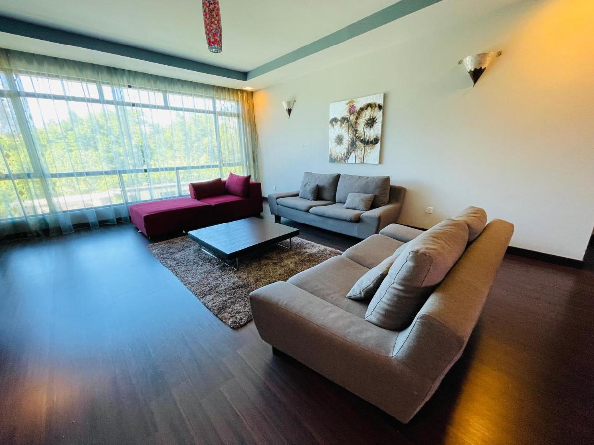 Aa Residen Luxury Condo Homestay 18Mins Walk Tanjung Aru Beach & Golf Course, Not Beach Side Resort Kota Kinabalu Exterior foto